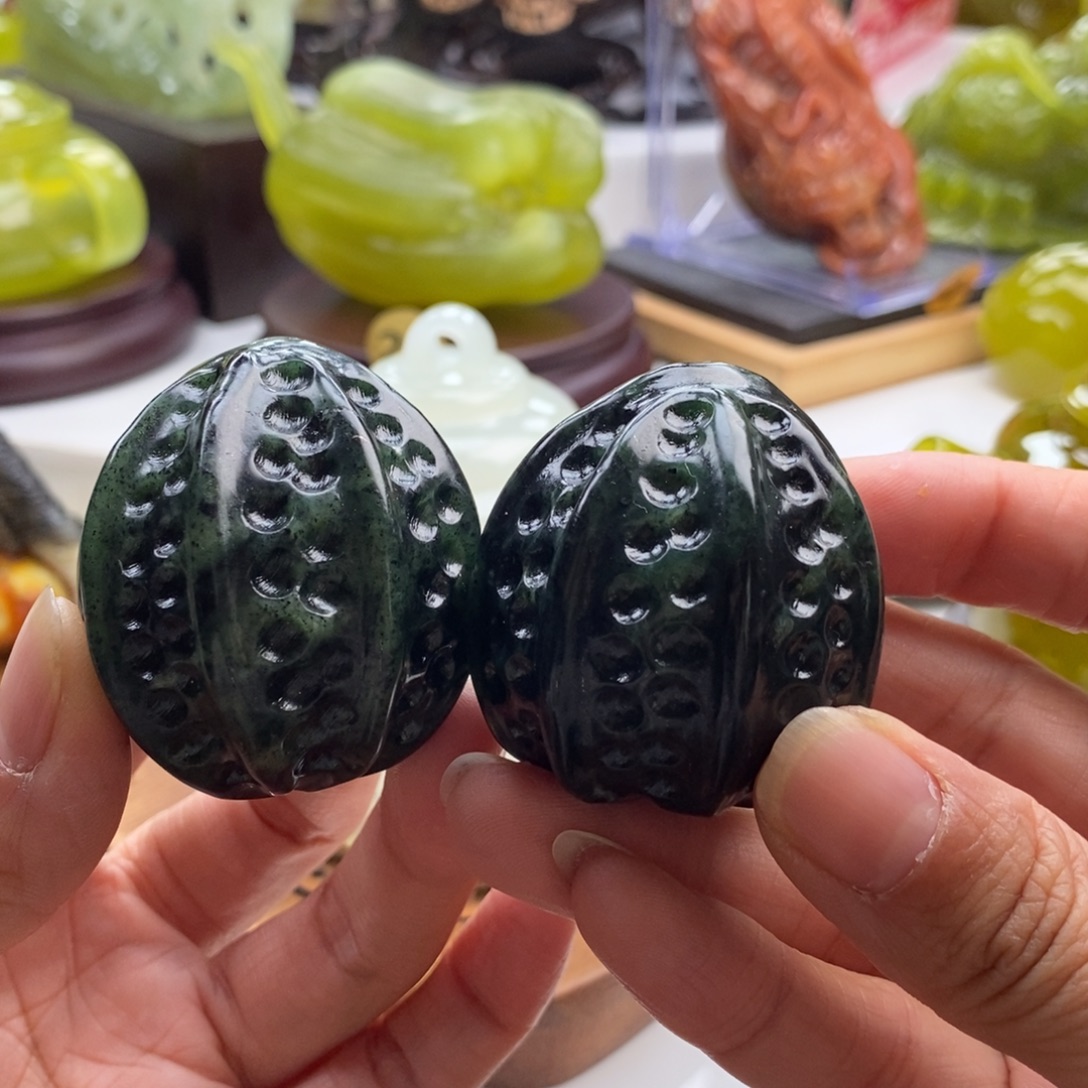 岫玉未镶嵌四大名玉手把件