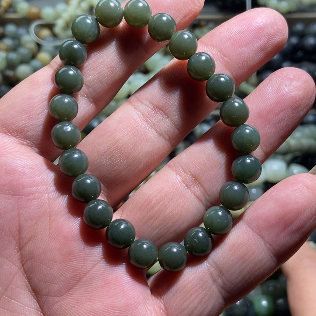 项链未镶嵌和田玉（糖玉）