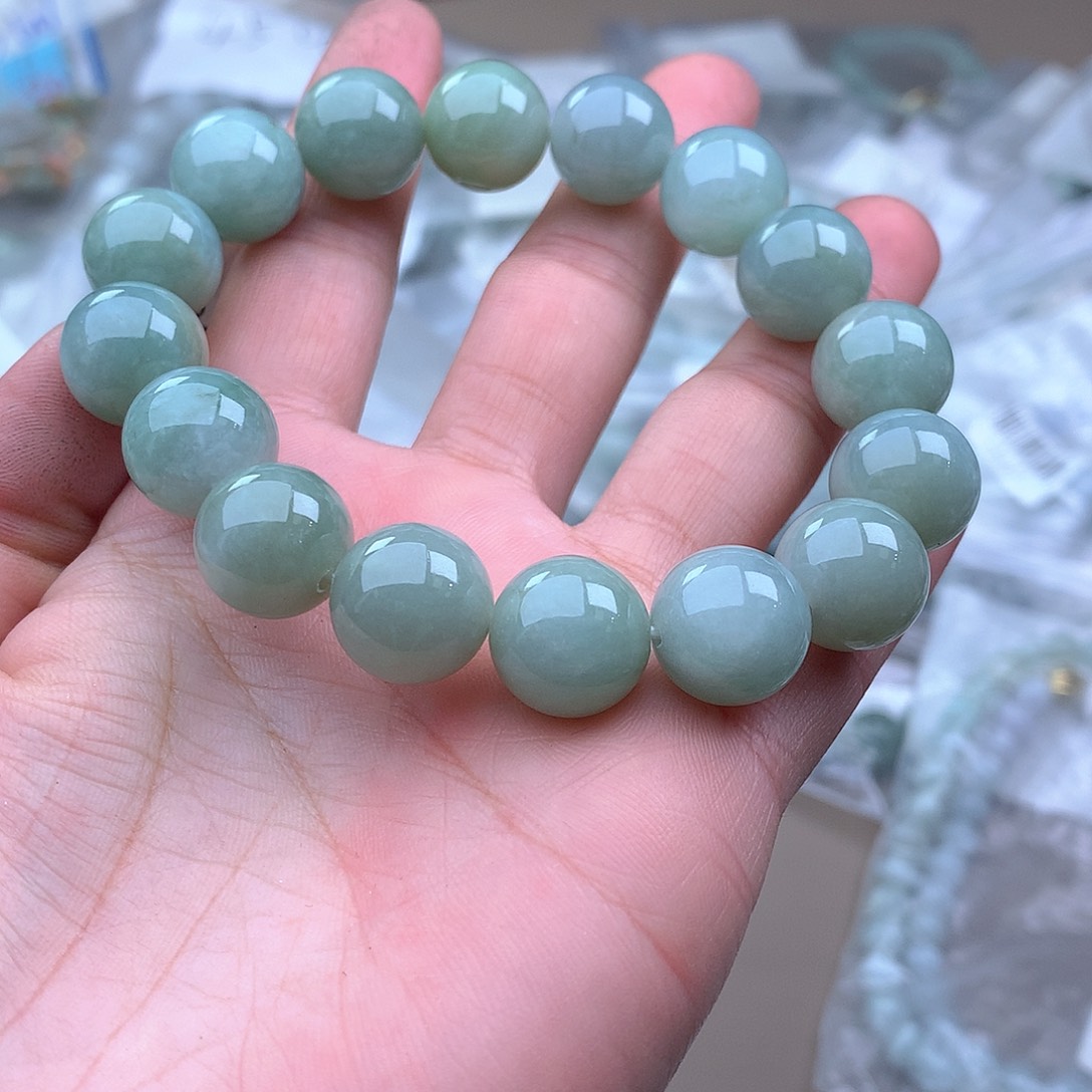 未镶嵌手串定制翡翠