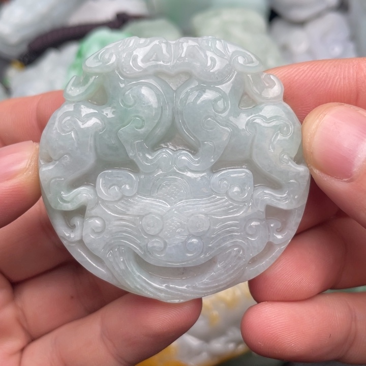 翡翠未镶嵌吊坠(不含链)