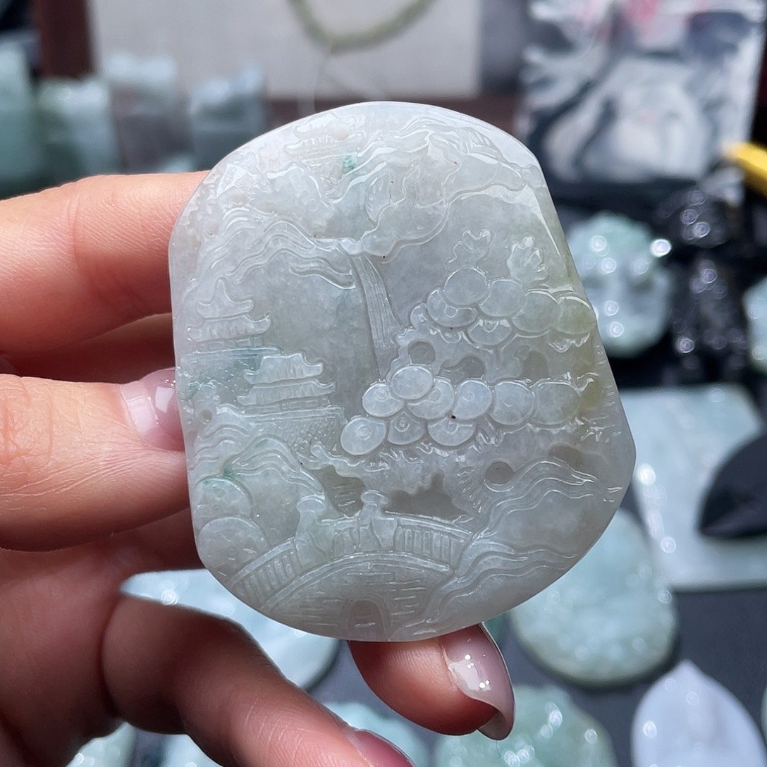 翡翠未镶嵌颈饰翡翠