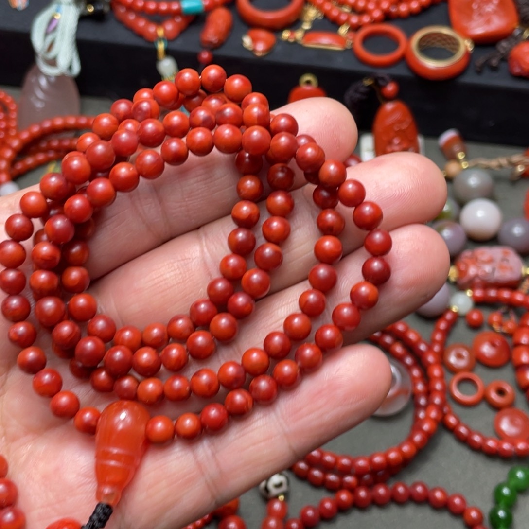 南红玛瑙未镶嵌颈饰