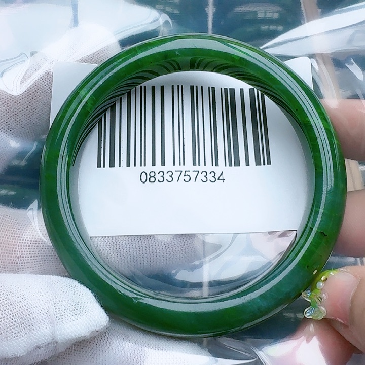 和田玉（碧玉）手镯未镶嵌6263包容