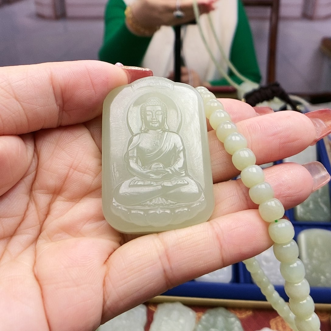 【闪购商品】和田玉颈饰未镶嵌?****同