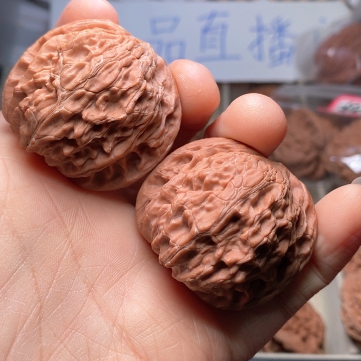 文玩核桃吊坠磨盘