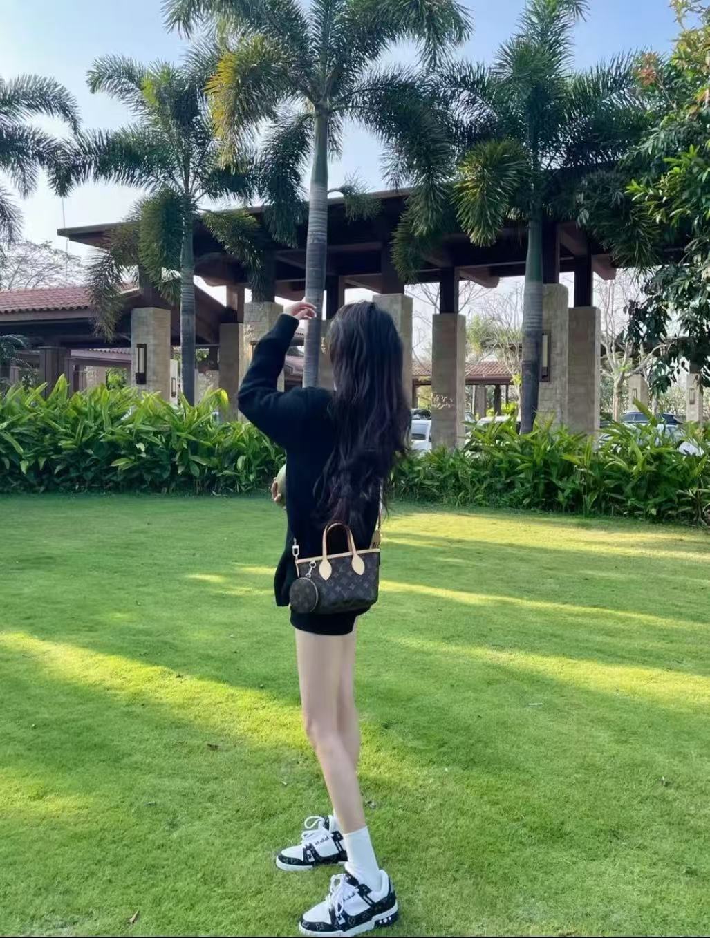 经典百搭时尚男女同款休闲板鞋系带情侣款