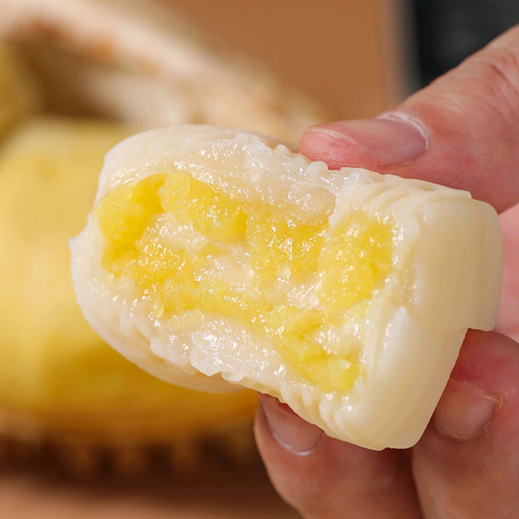 榴莲冰皮月饼中秋佳节爆浆夹心糕点点心中秋送礼囤货零食