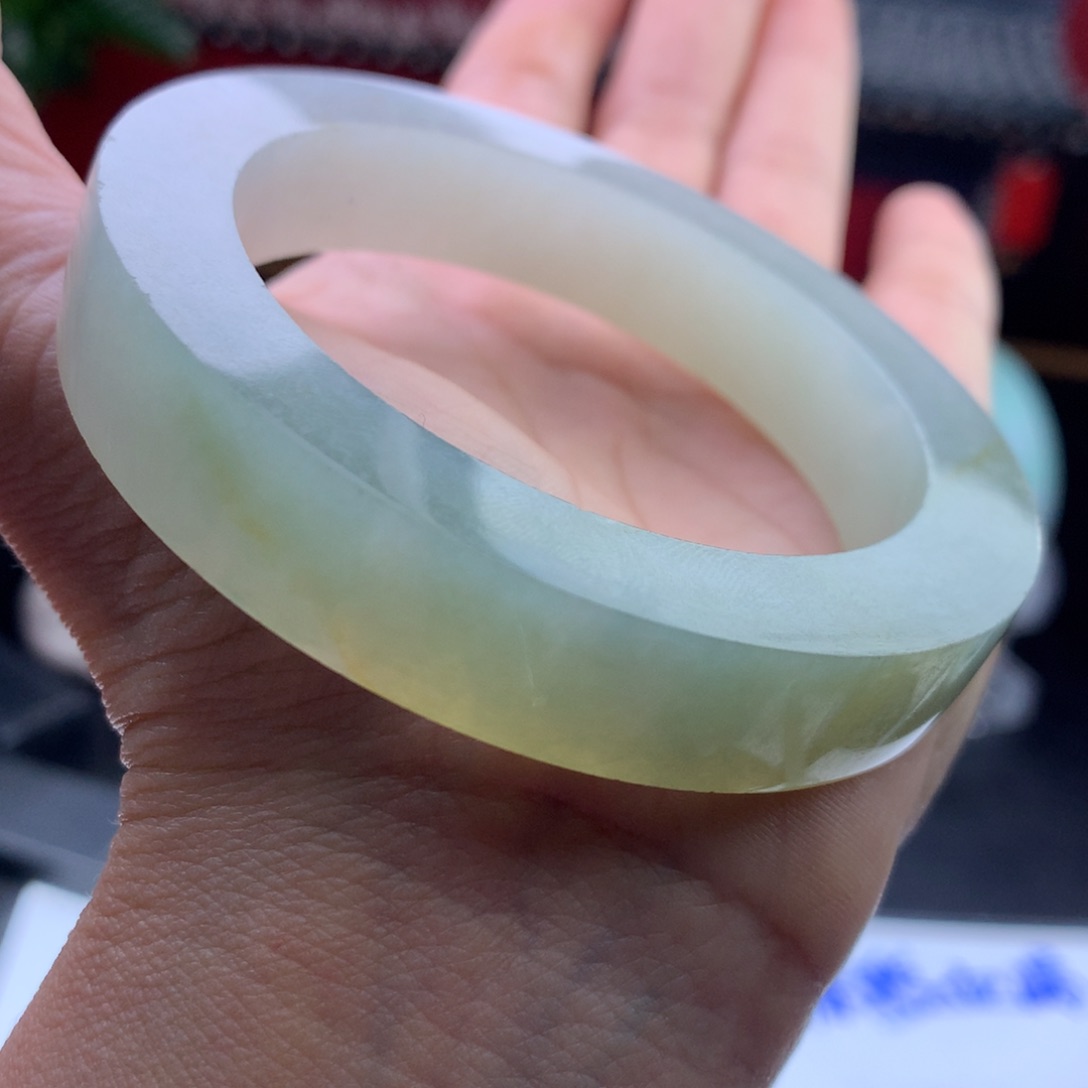 定制翡翠手镯未镶嵌