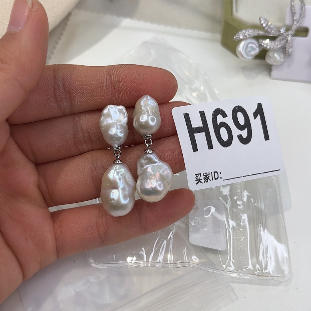 合金淡水珍珠耳饰