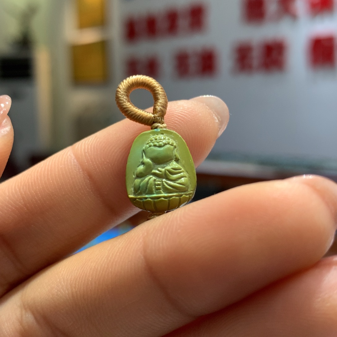 绿松石配饰未镶嵌