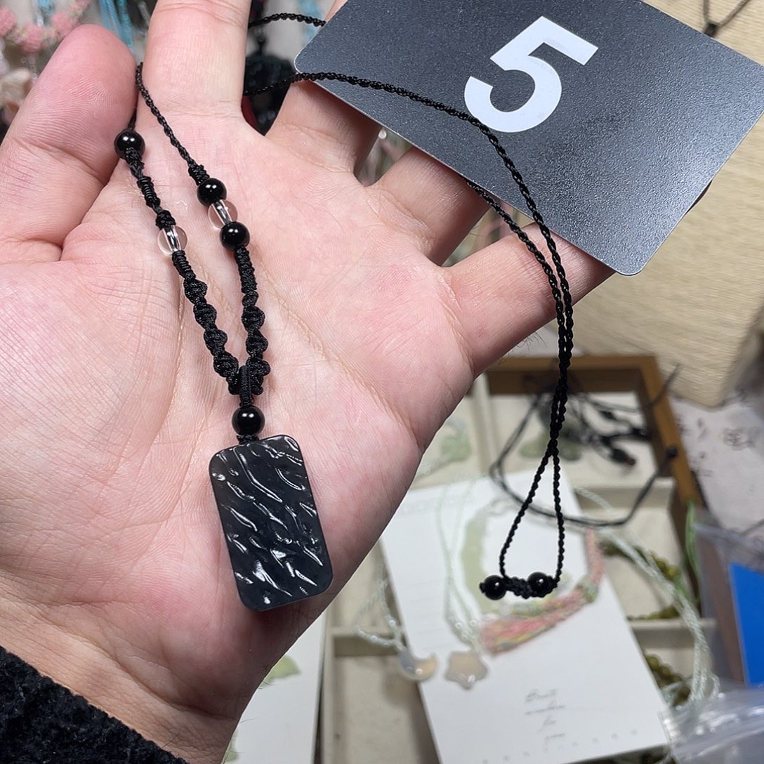 E***a蛇纹石玉合金颈饰