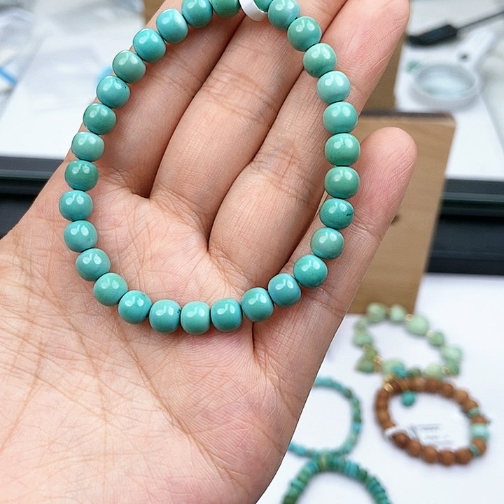 未镶嵌绿松石珠宝奇石