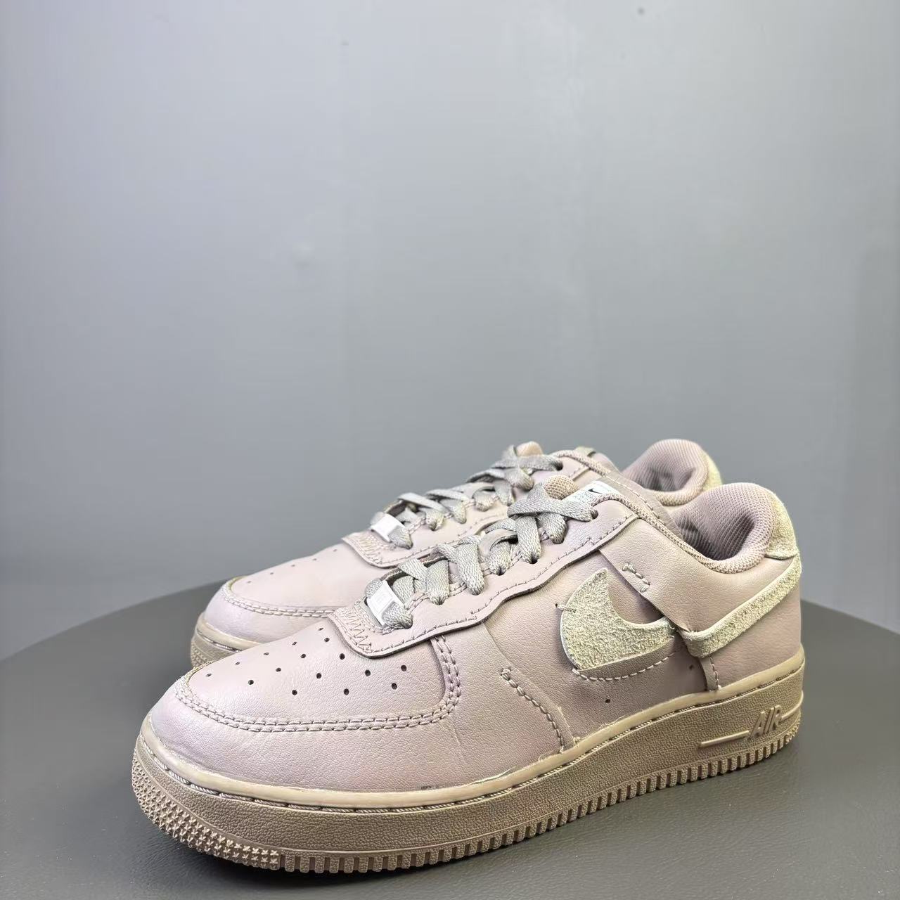 95新 maje 40码 空军一号灰褐色球鞋 非原盒