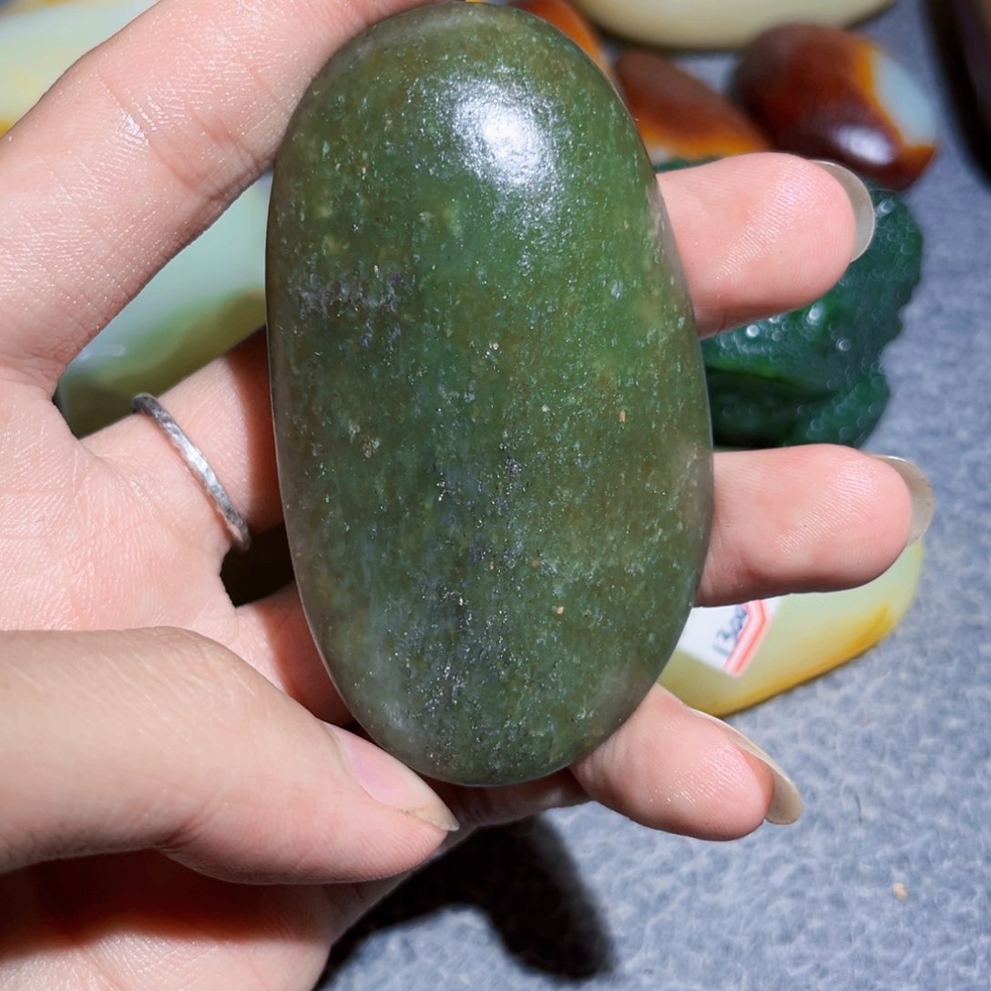 和田玉未镶嵌珠宝奇石