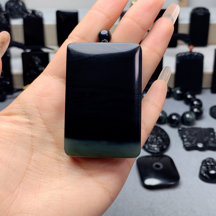 和田玉（墨玉）挂件未镶嵌领****.