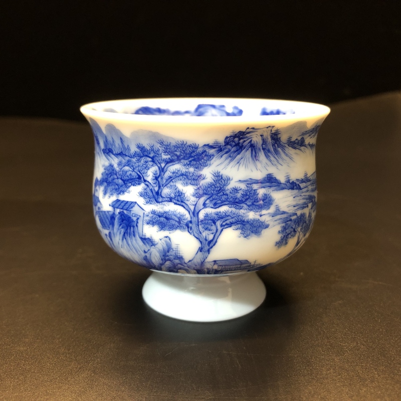 12.27a/n100600/00978/青花内绘山水高脚杯/口径6.9/高5.8/100cc
