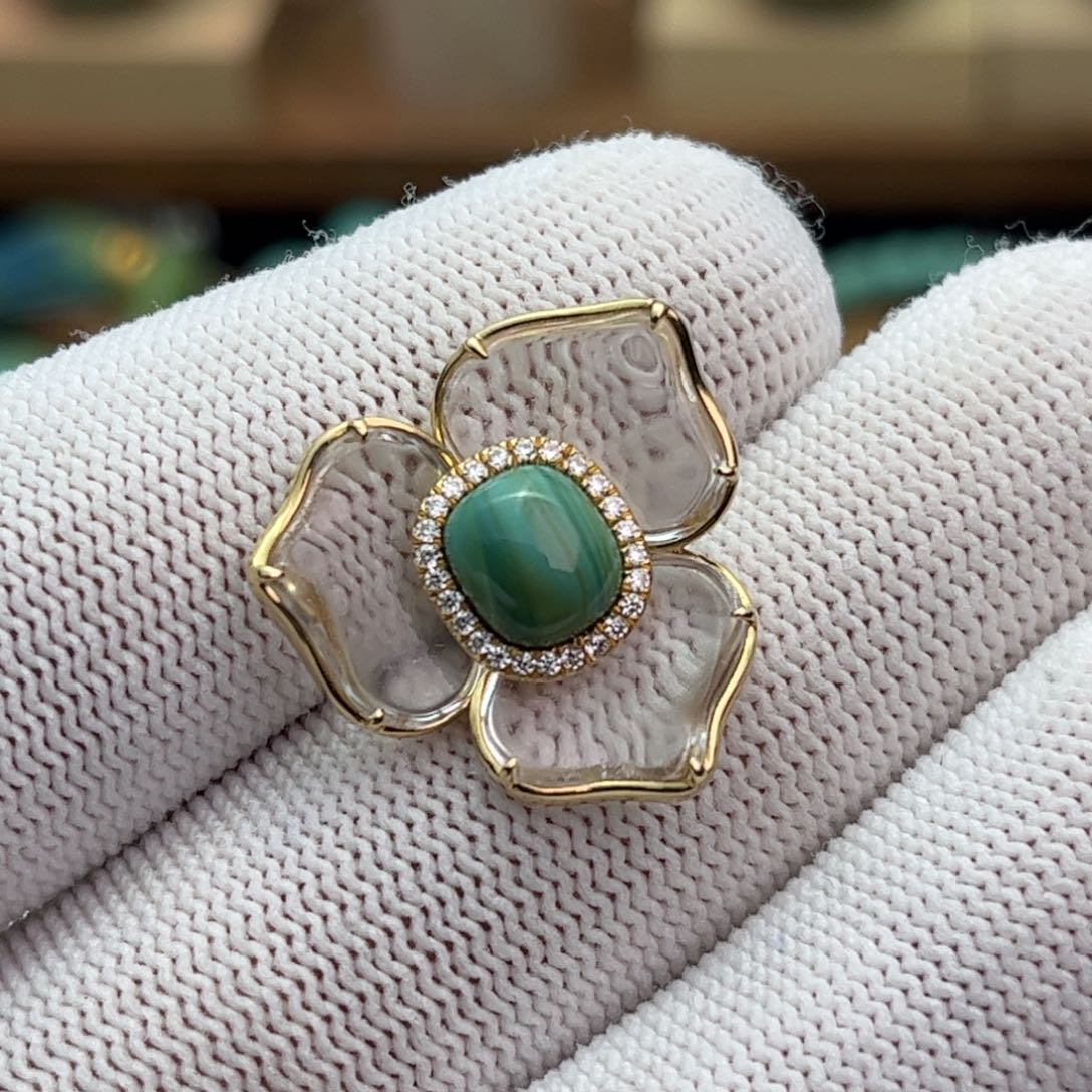 18K金镶嵌绿松石珠宝奇石