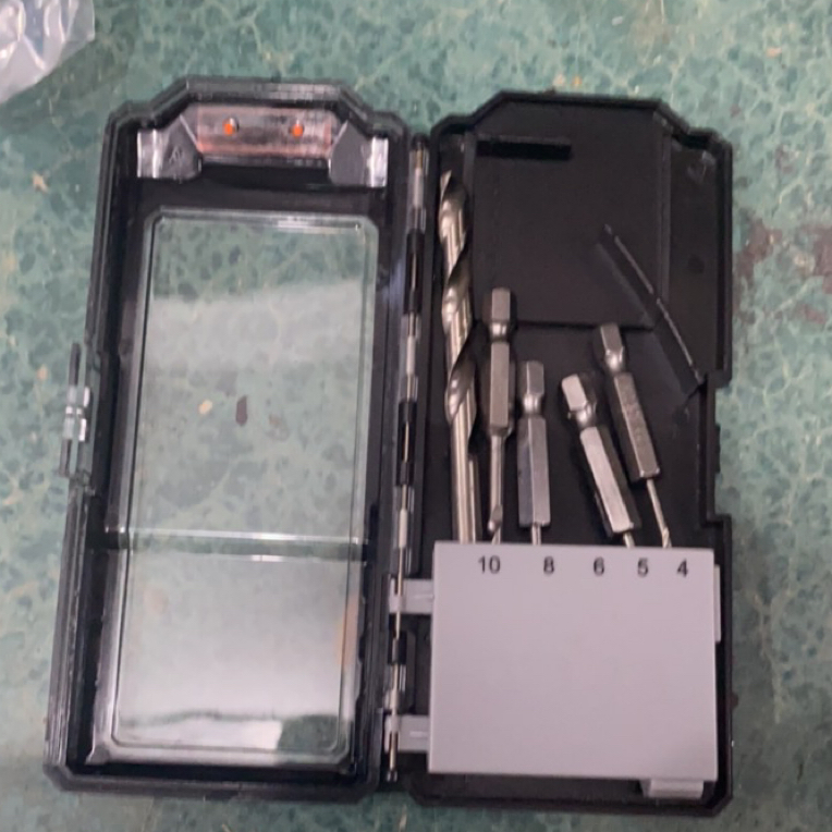 5只混装金属钻头一套