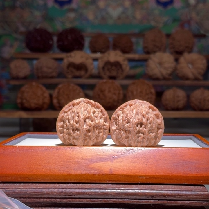 36全品白狮子三角白精品