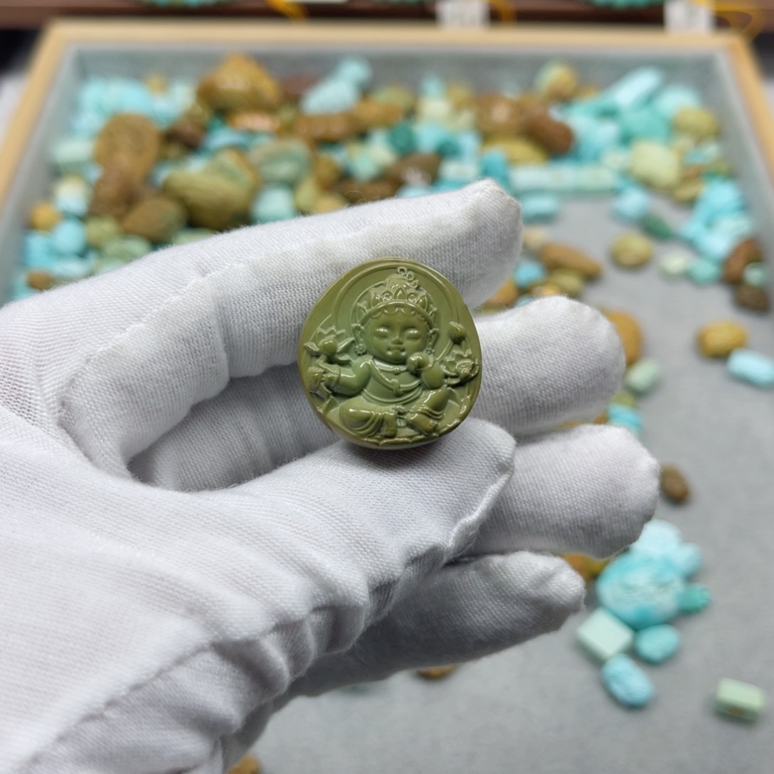 绿松石挂件未镶嵌