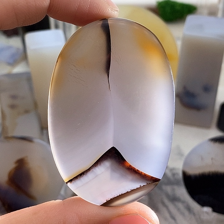 玛瑙/玉髓颈饰未镶嵌