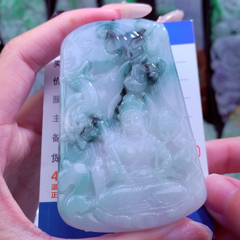 【闪购商品】翡翠颈饰未镶嵌天然