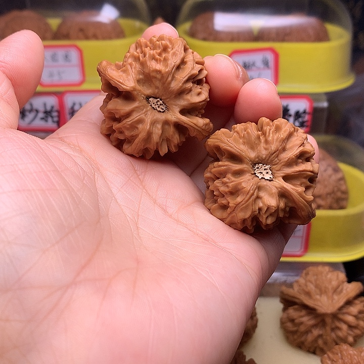 吊坠文玩核桃龙门涧