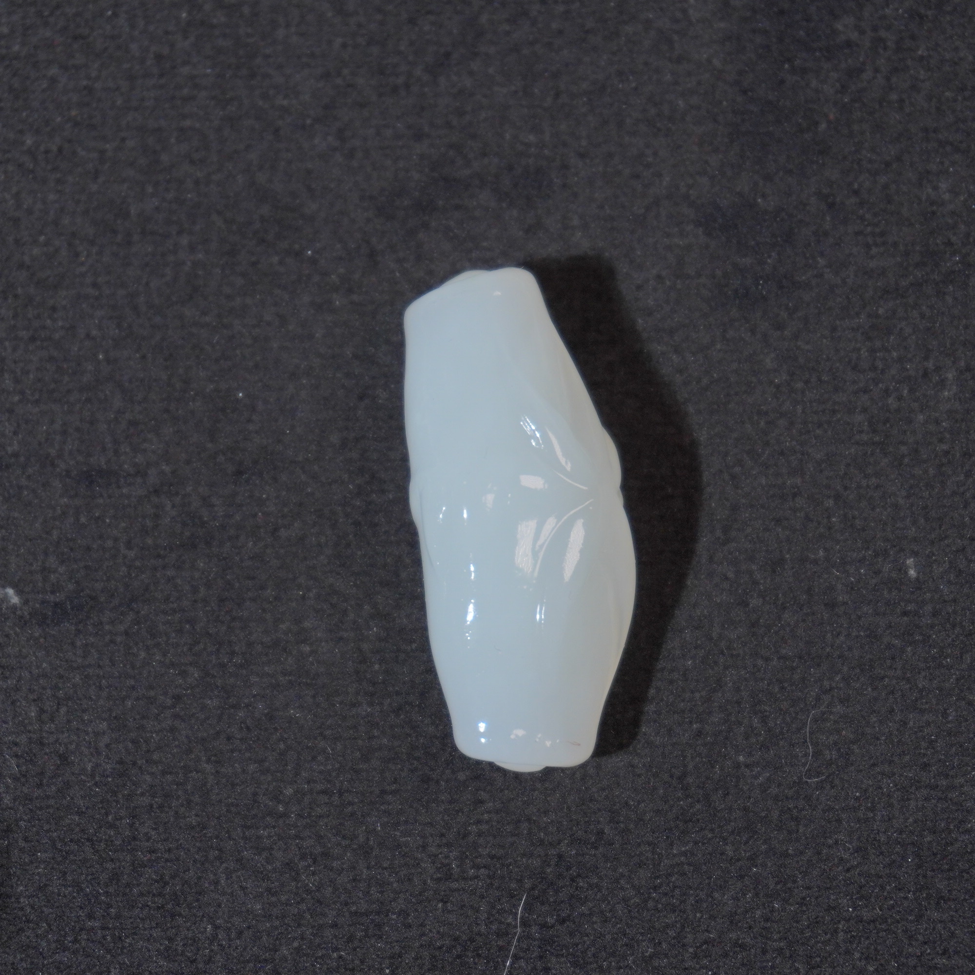 70G41  清  和田玉勒子