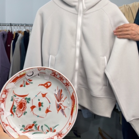 瓷片F****娜L。。。。。。。。。。。。。。。。。。。