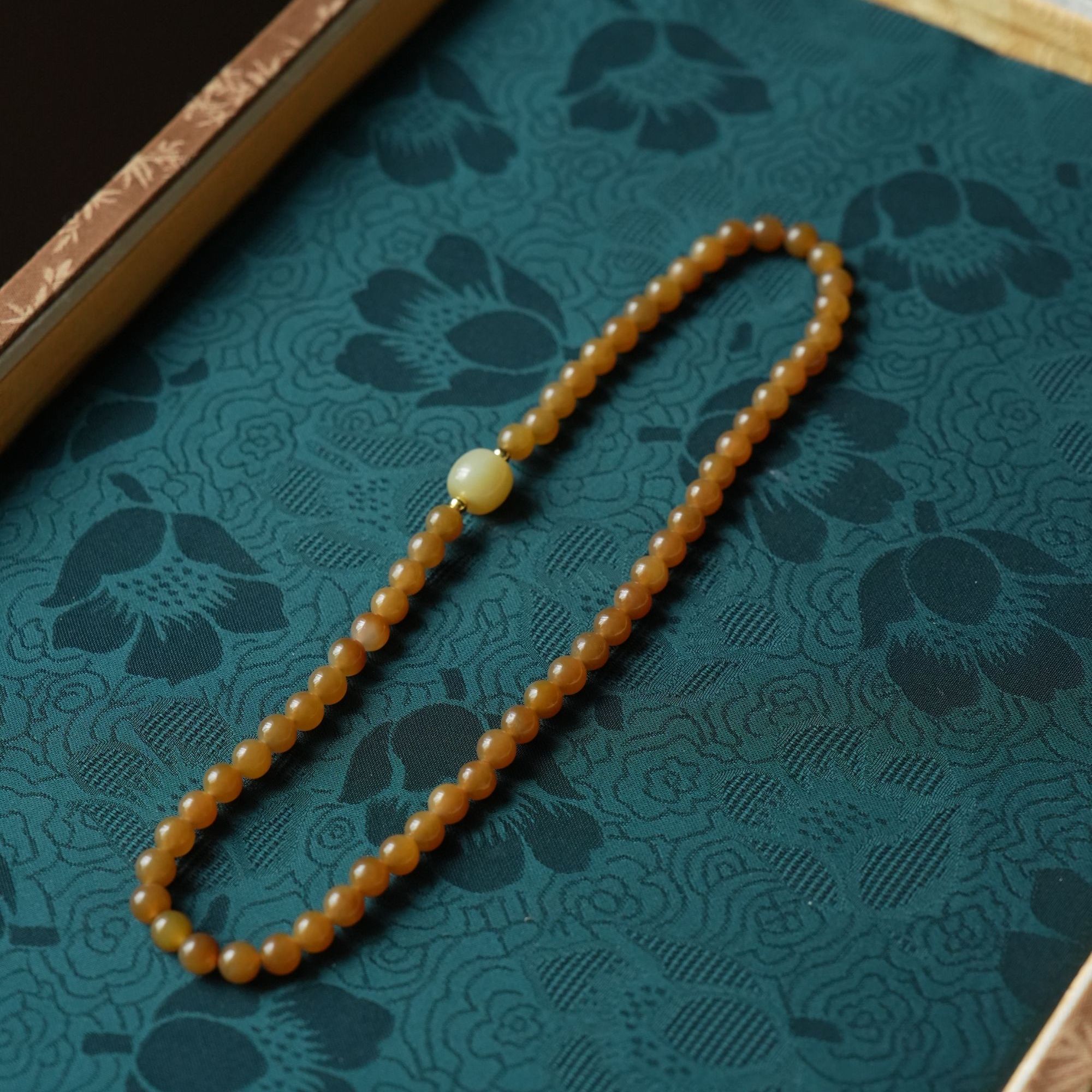 和田玉糖项链吊坠多样性发货拍一发一