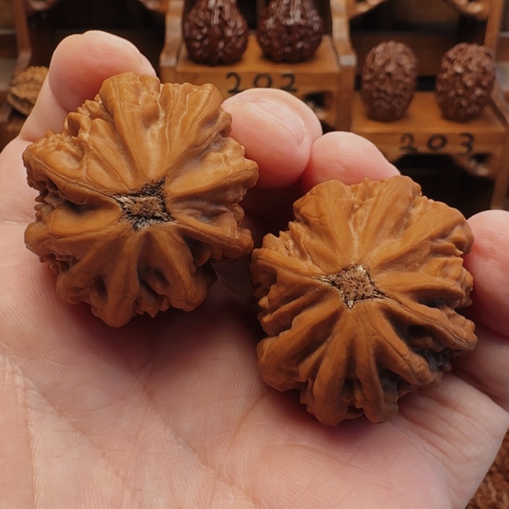 文玩核桃吊坠山*DLDL精