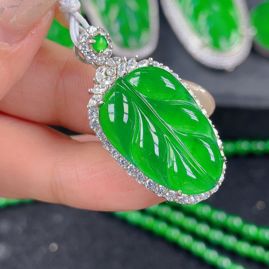 翡翠吊坠(不含链)银S925镶嵌