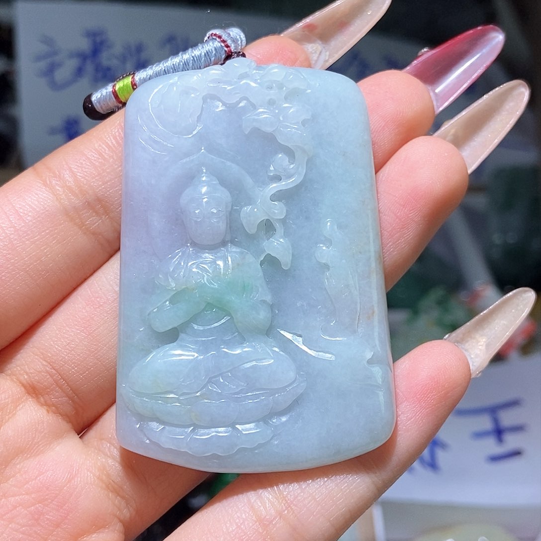 翡翠颈饰未镶嵌天然