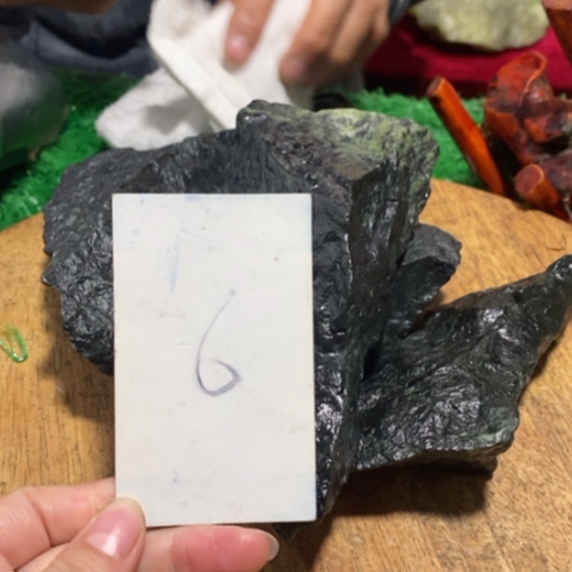 【闪购商品】蛇纹石玉珠宝奇石未镶嵌