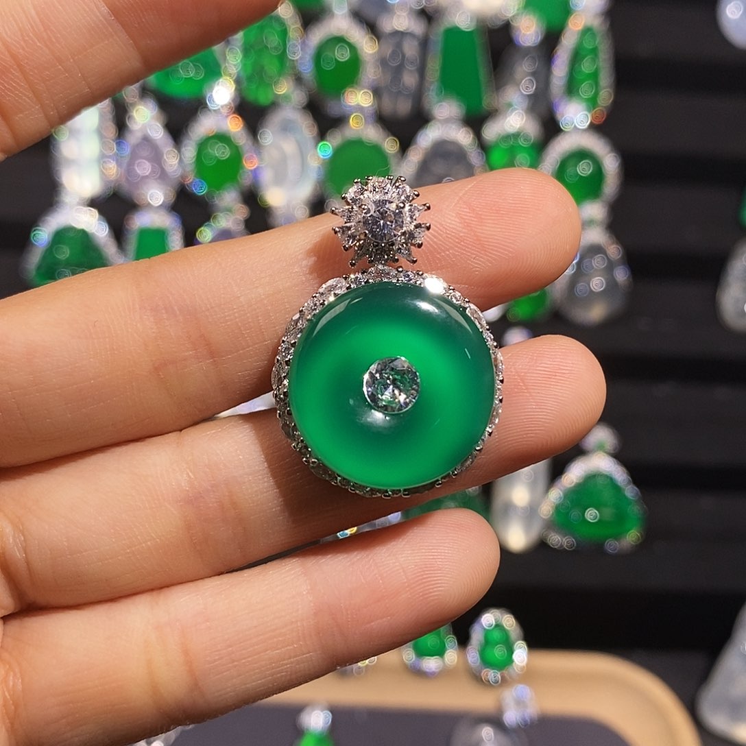 银S925镶嵌吊坠玛瑙/玉髓