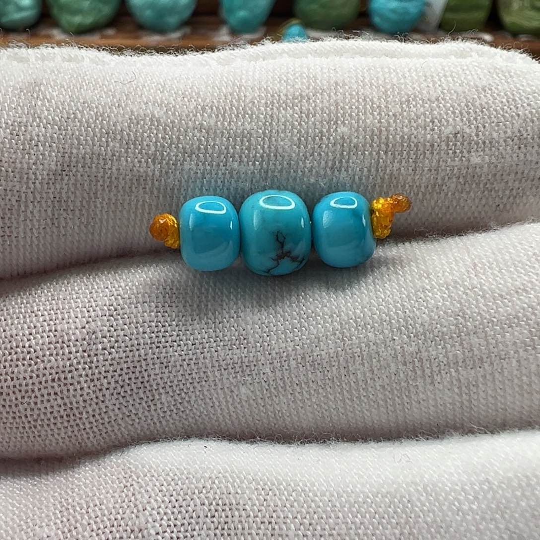 绿松石未镶嵌老型套装 W****?