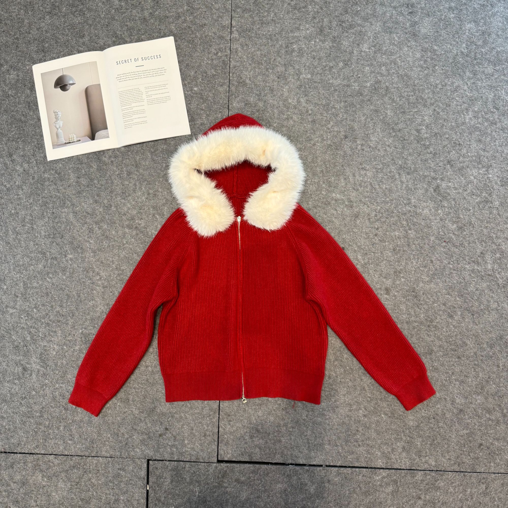 （QINGQING）26S宽松红色时尚连帽毛领开衫上衣