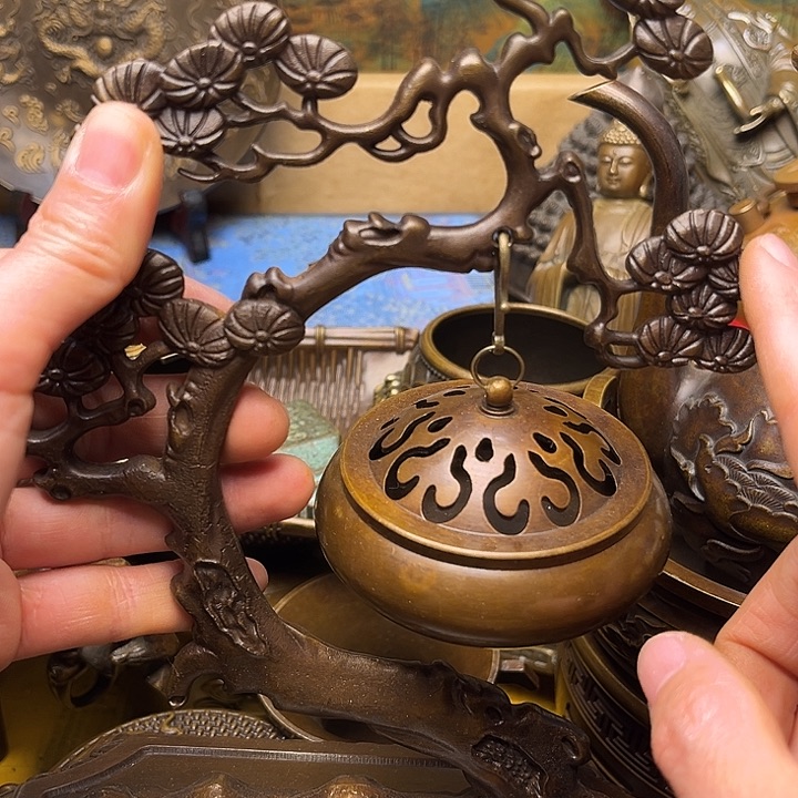 精美铜器批发档口