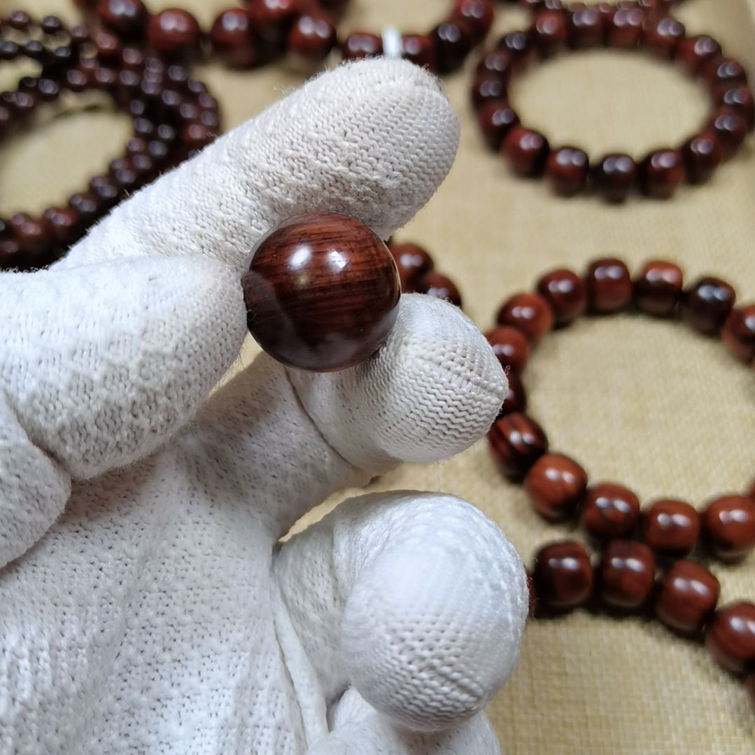 黄花梨/降香黄檀手串/手链一***你海黄老料散珠一颗