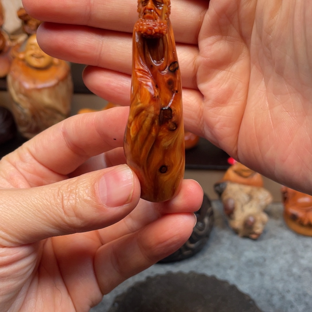 【闪购商品】柏木（崖柏）zwomomomomomo