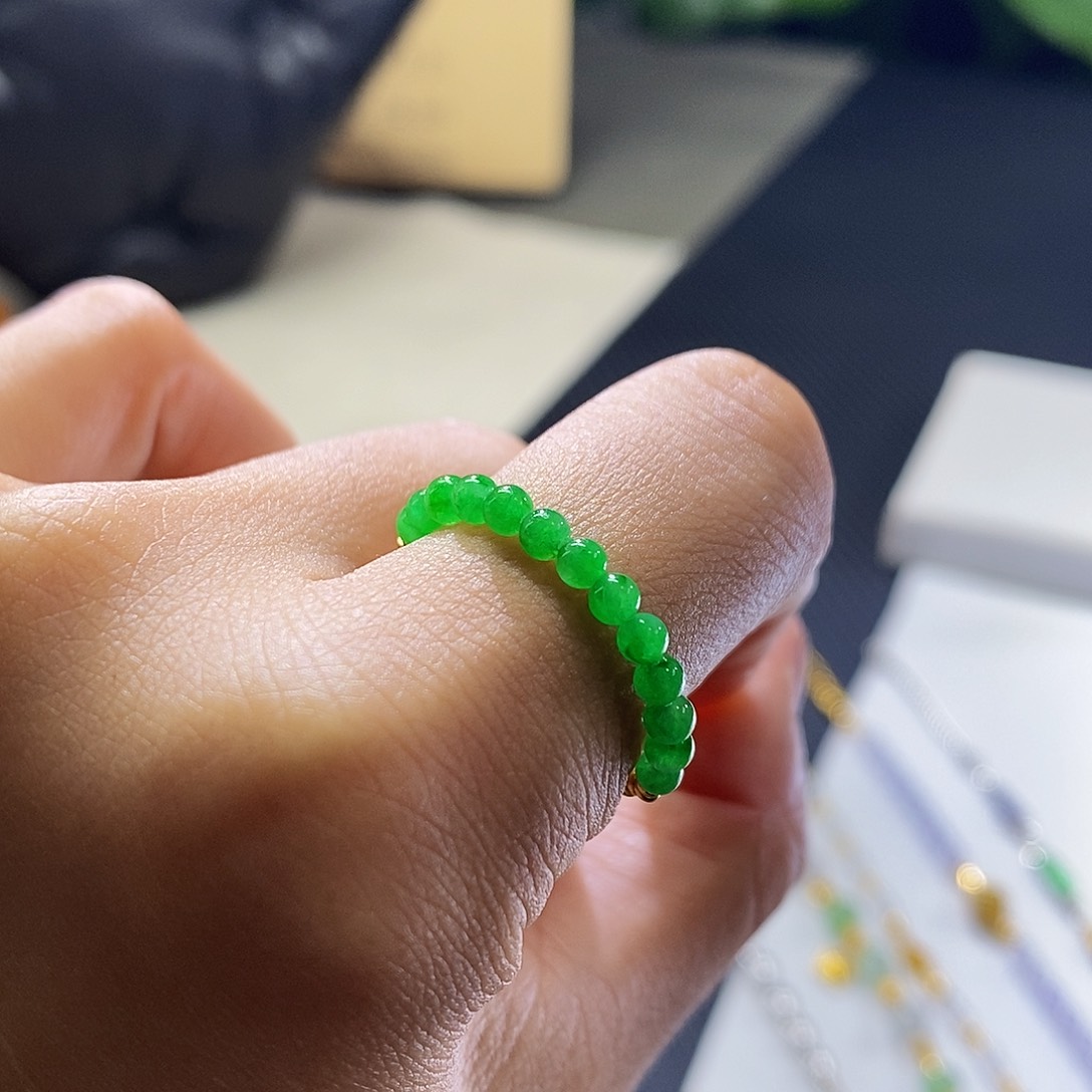 翡翠挂件未镶嵌单颗价格（可订做戒指）