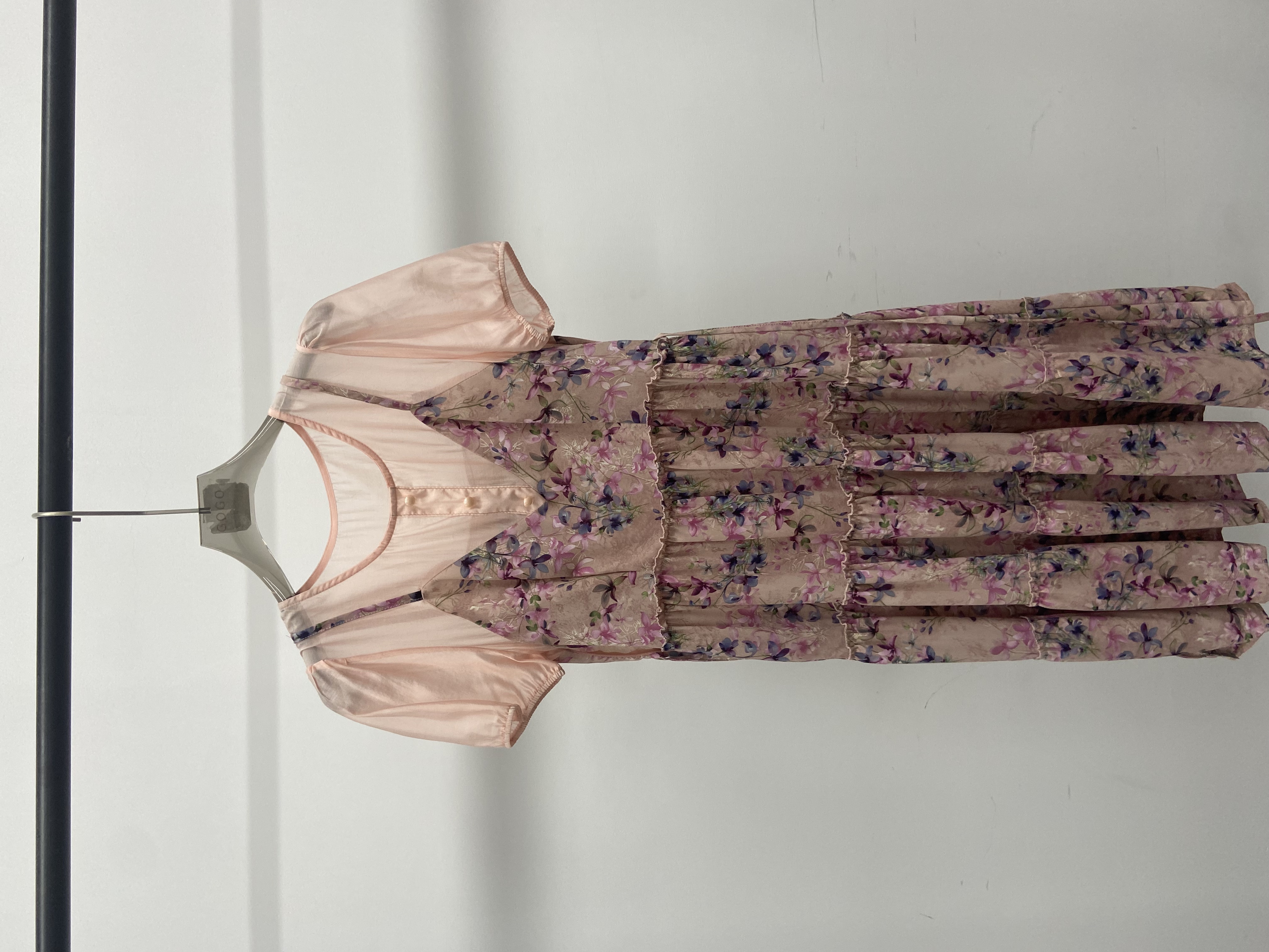 s599夏新款2025连衣裙