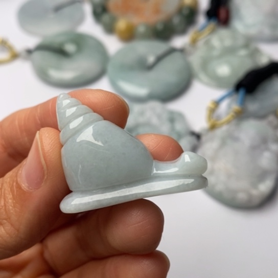 翡翠未镶嵌挂件翡翠