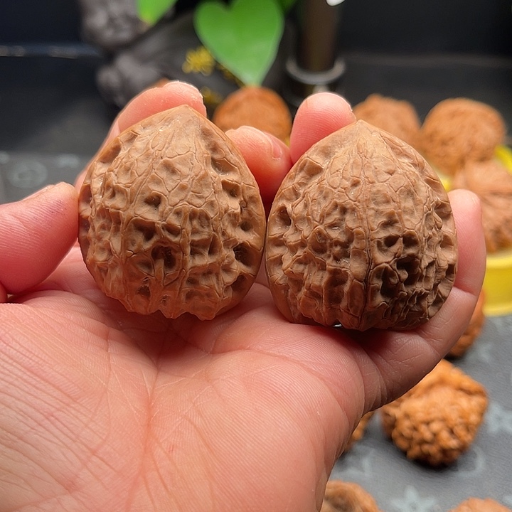 把件文玩核桃穿山甲边42肚42高45