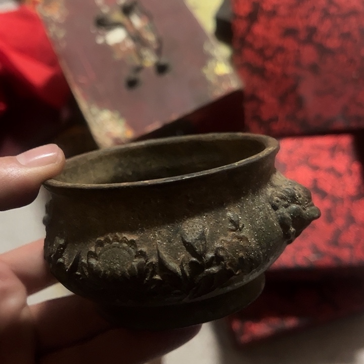 金属双耳炉一个起拍六六
