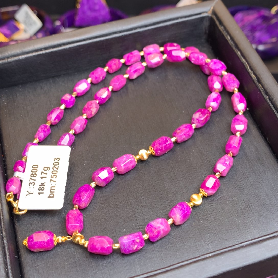 苏纪石（舒俱来）项链18K金镶嵌