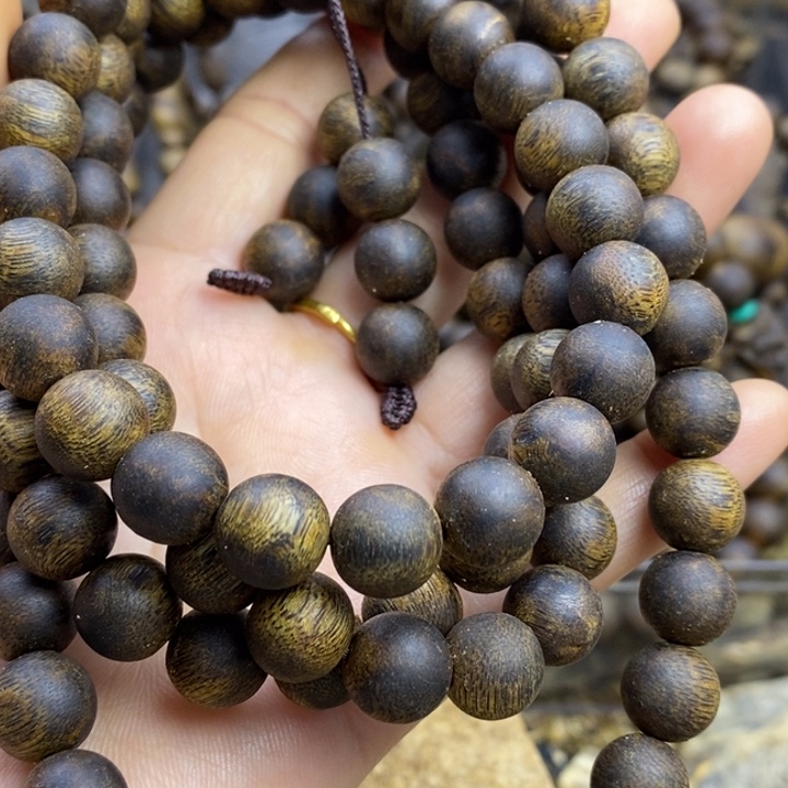 M***8沉香沉香碎屑棋楠沉香圆珠卡1.0克重57克+