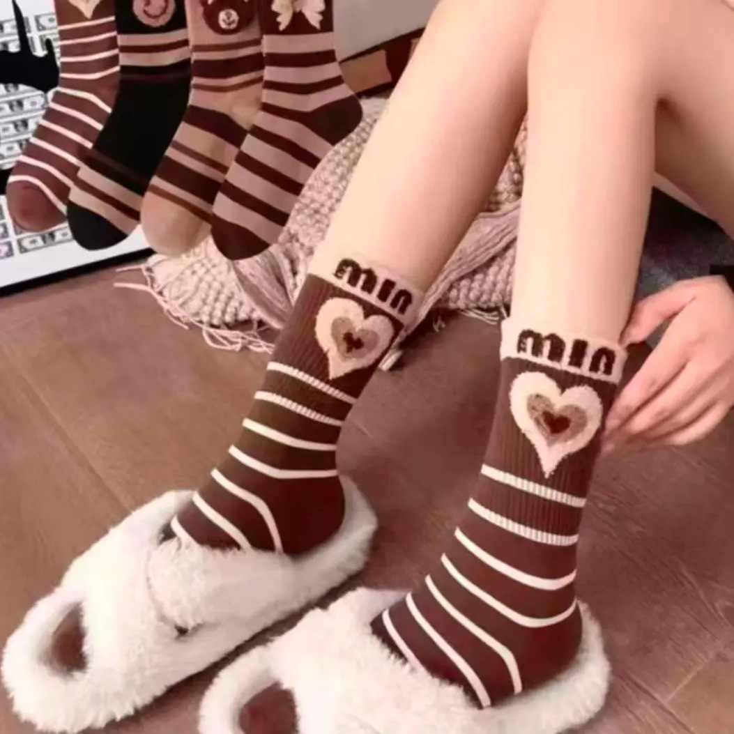 【10双装】袜子女秋冬款中筒袜网红爆款高腰甜美可爱字母袜长筒袜