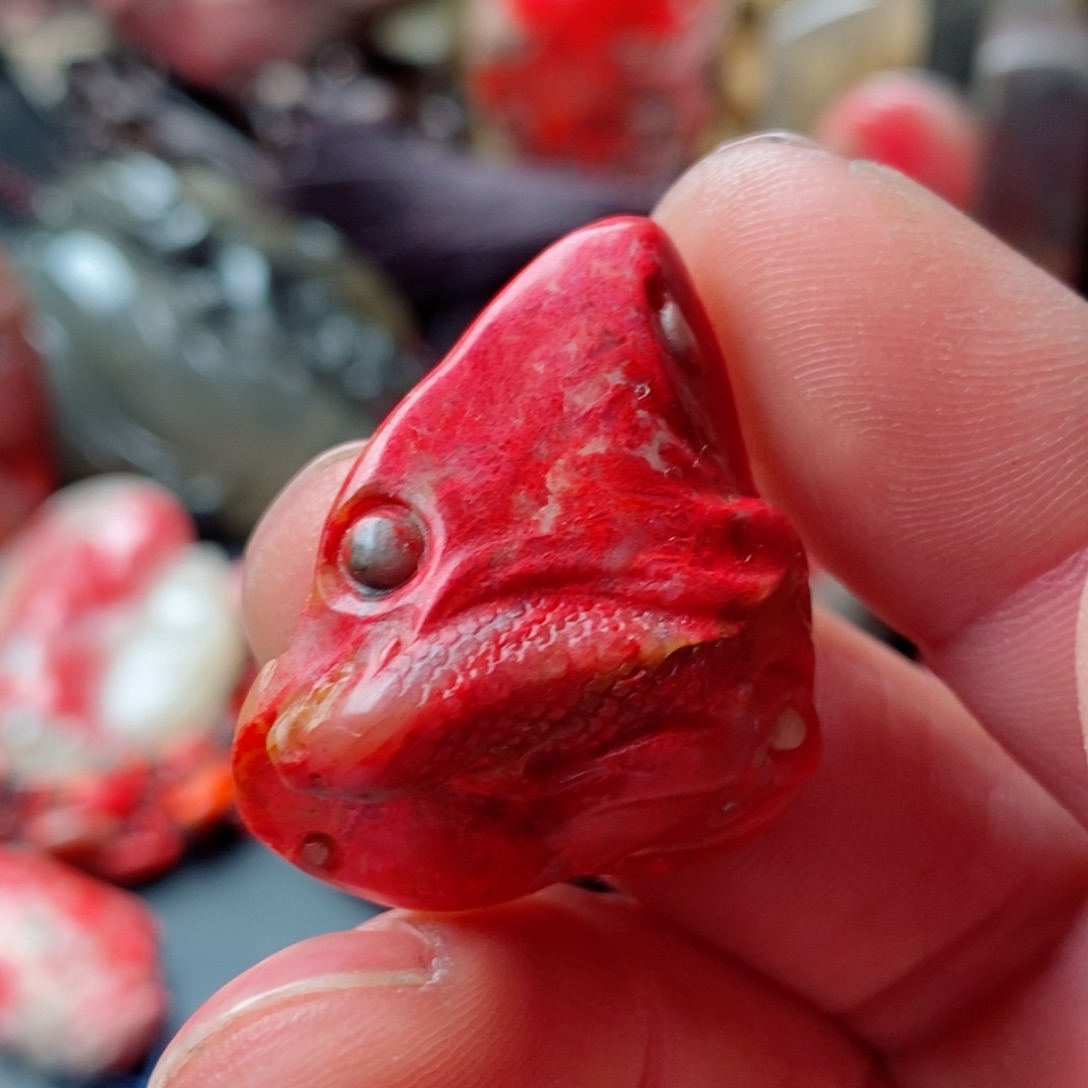 昌化鸡血石昌化鸡血石挂件