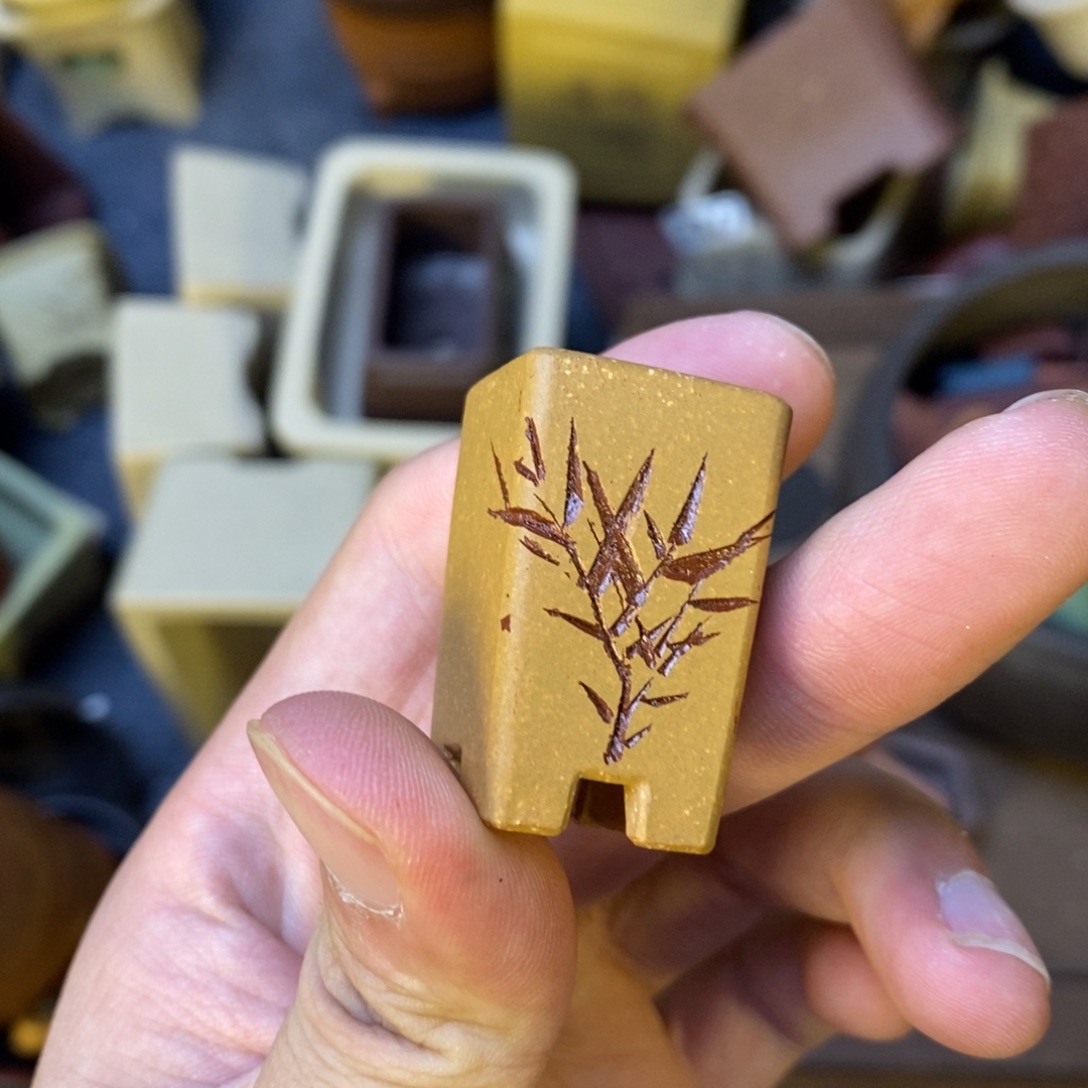 泥塑vvvvvvvvvvvvvv
